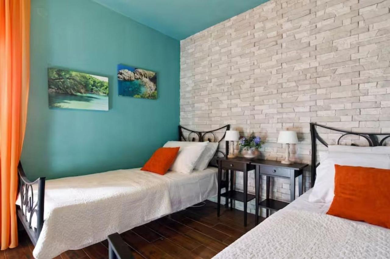 Tropica, Total Privacy, Tropical Garden And Private Pool Villa *