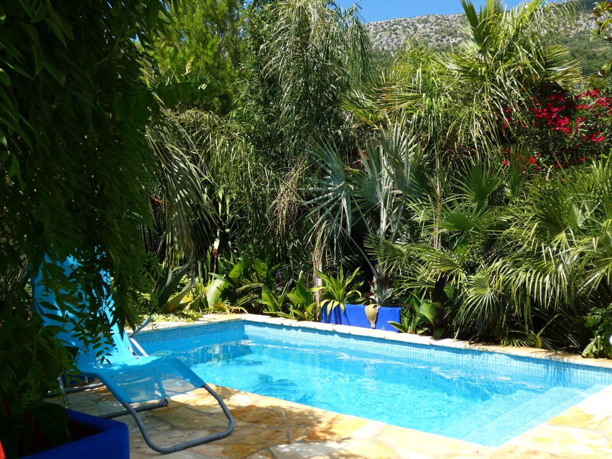 Villa Tropica, Total Privacy, Tropical Garden And Private Pool *