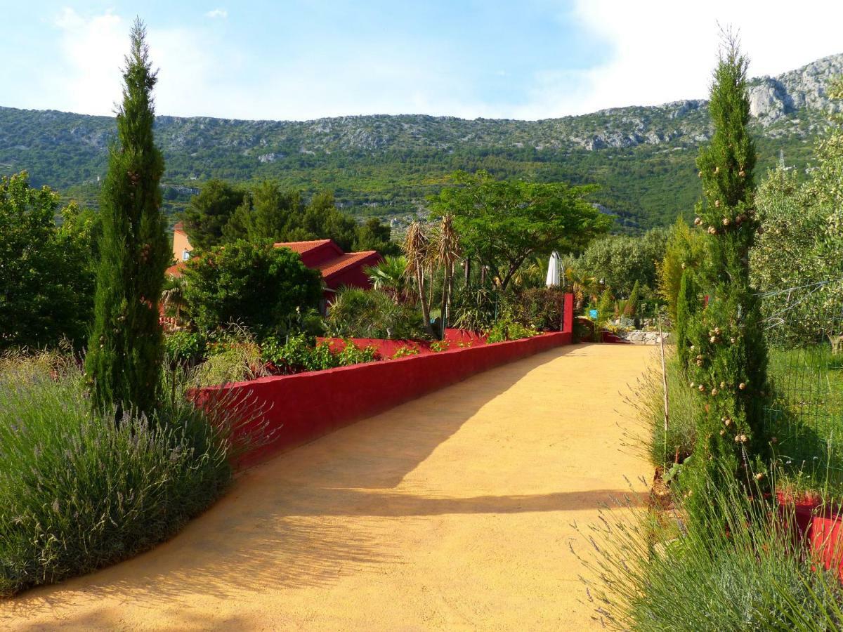 Villa Tropica