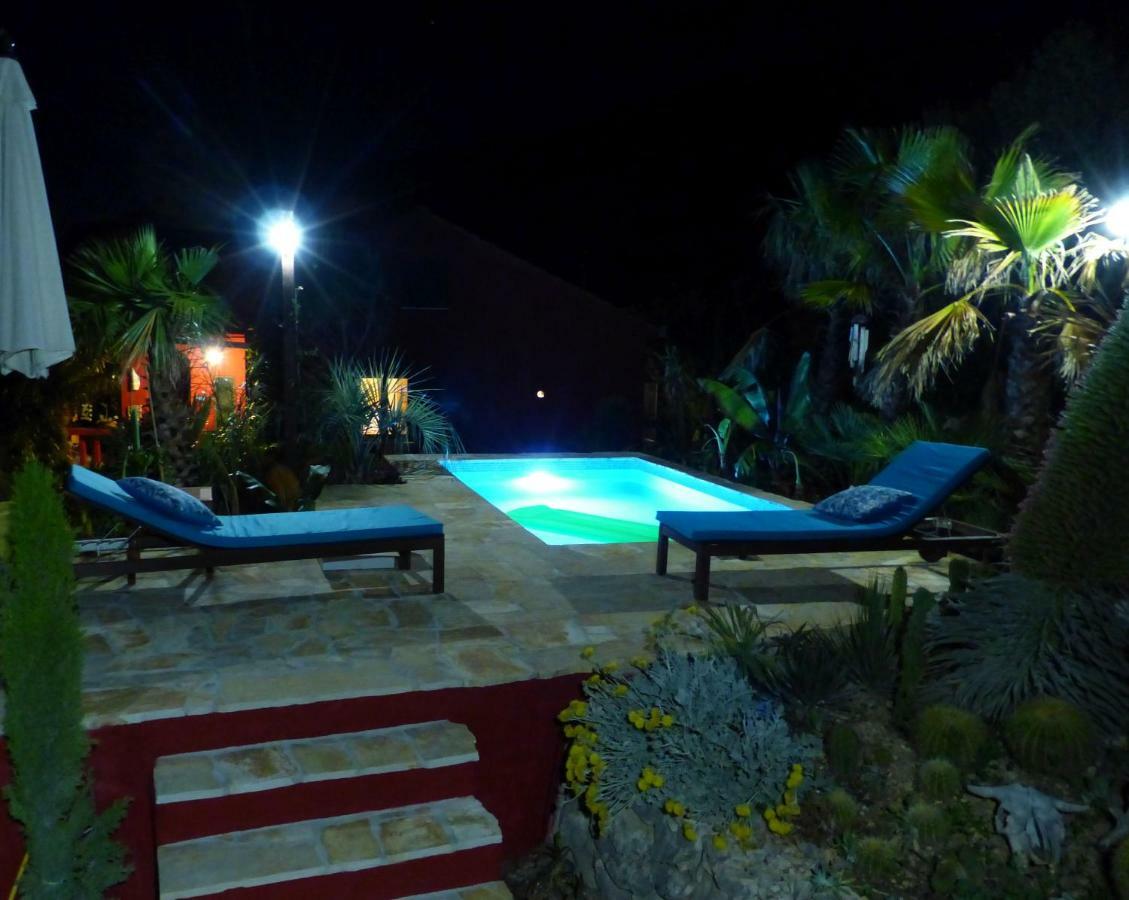Tropica, Total Privacy, Tropical Garden And Private Pool * Kastela